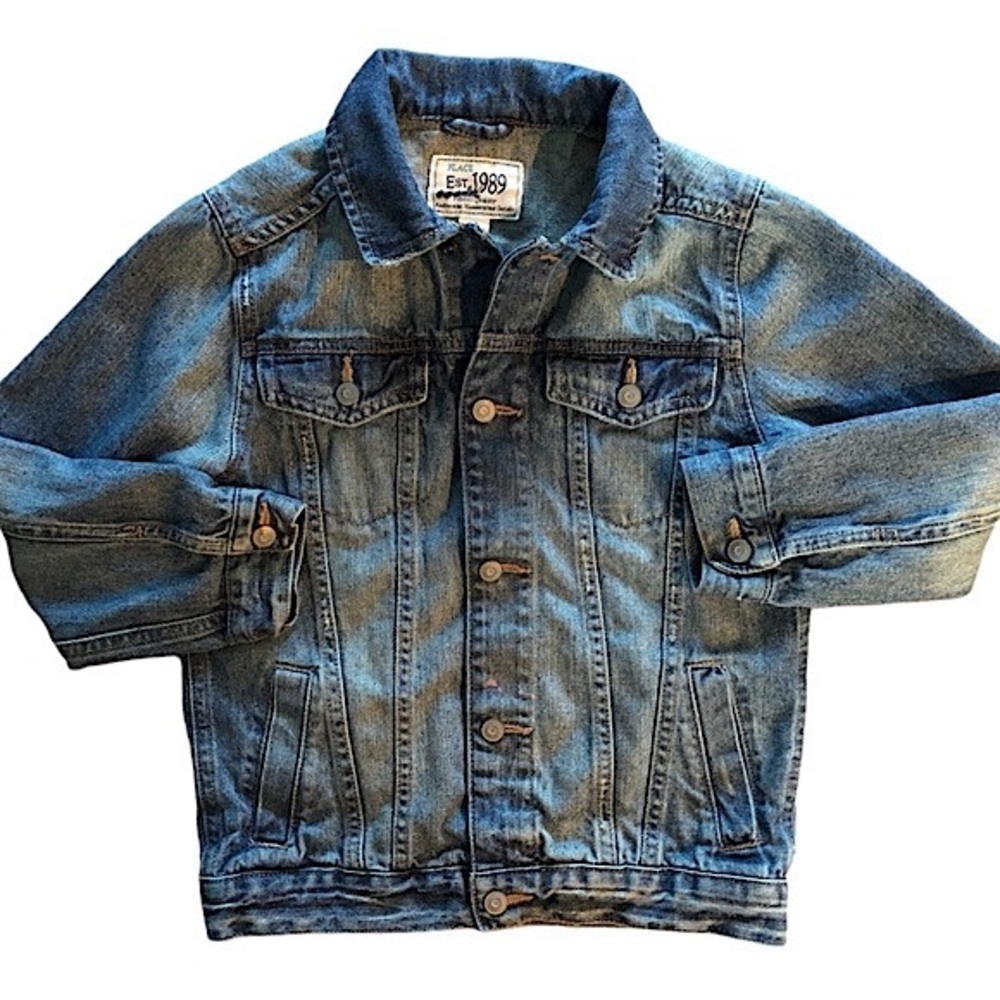 Distressed Denim Fade Wash Jean Jacket